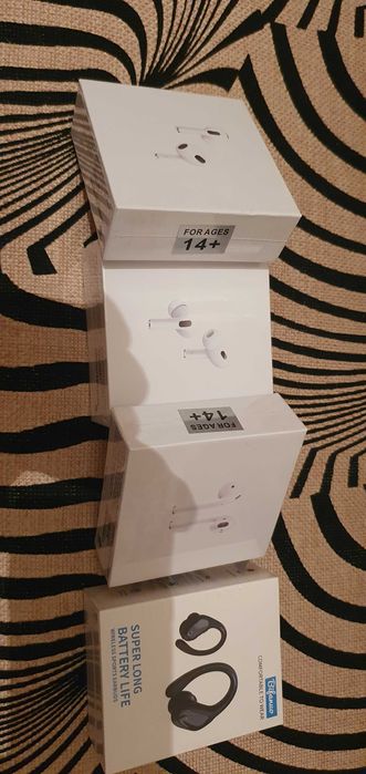 Наушники новые AirPods