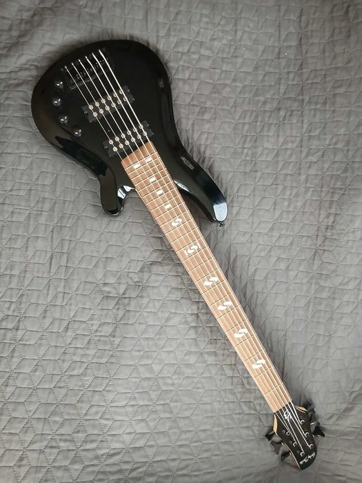 Електрически китари/ басове/