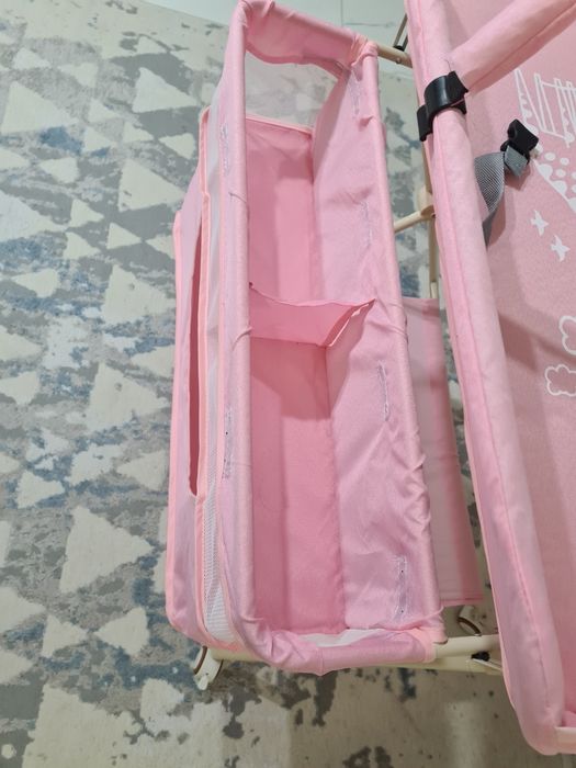 Пеленальный столик