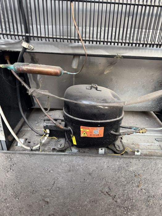 Продам холодильник 2 камерный