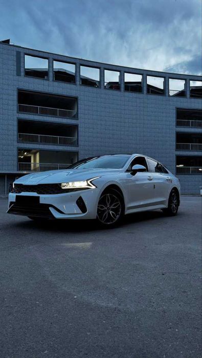 Kia K5 2.5 GDI AT Prestige +