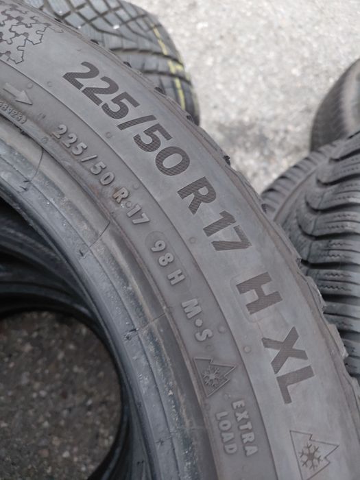 225/50/17"Continental 4бр.гуми