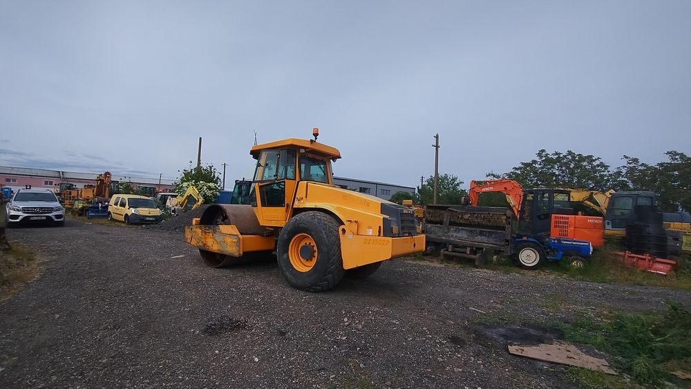 Cilindru compactor terasier Dynapac CA362D 2010 16t