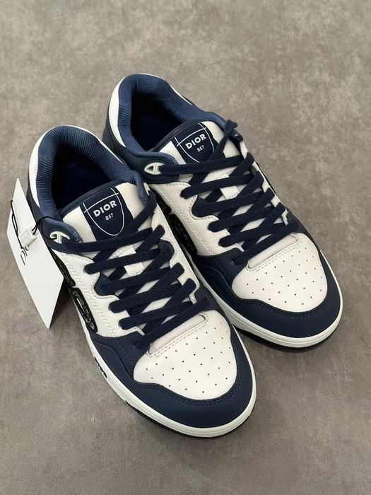 adidași#clasic #Retro #voiaj #colecta #Cadou
#lux #Afaceri #pantof