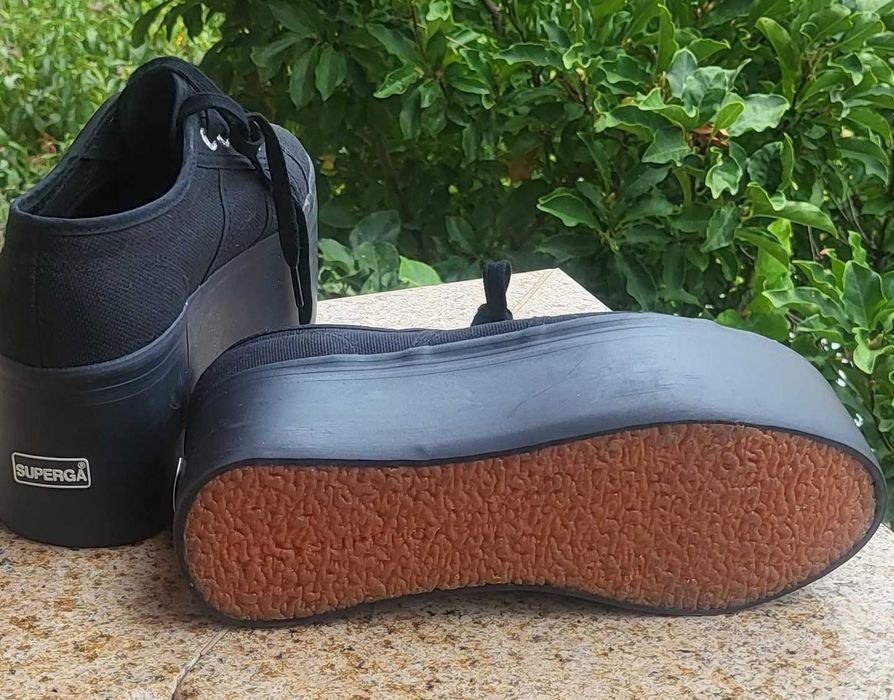 Кецове черни SUPERGA