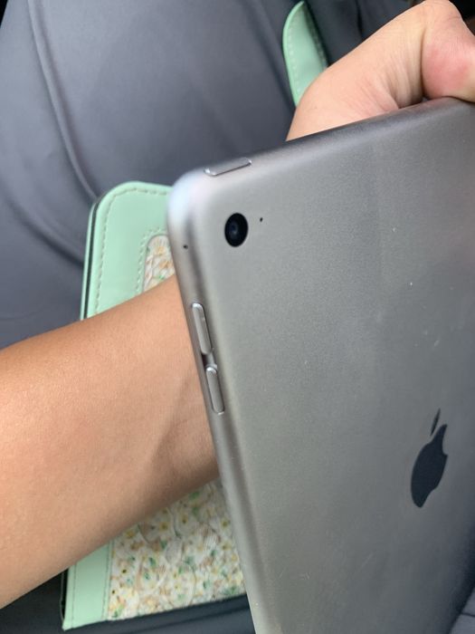 Продам Ipad Air 2