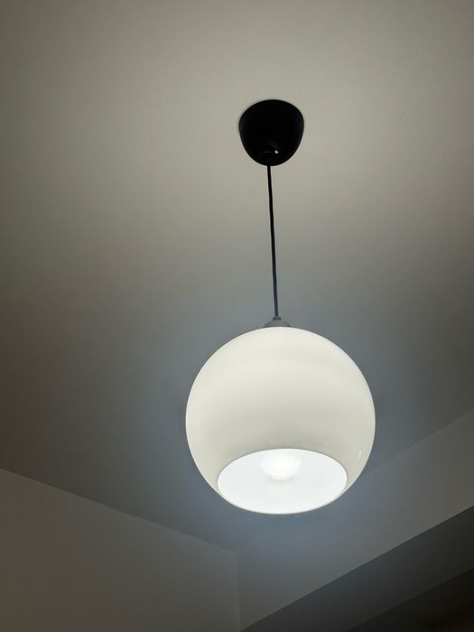 Lustra de la ikea