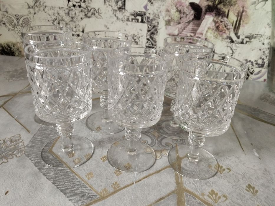 Продам фужеры б/у