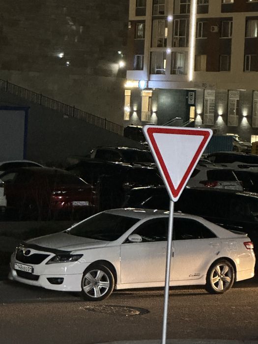 Тойота камри SE диски