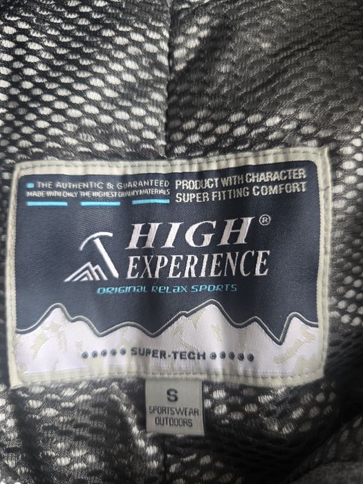 Продам Горнолыжный костюм