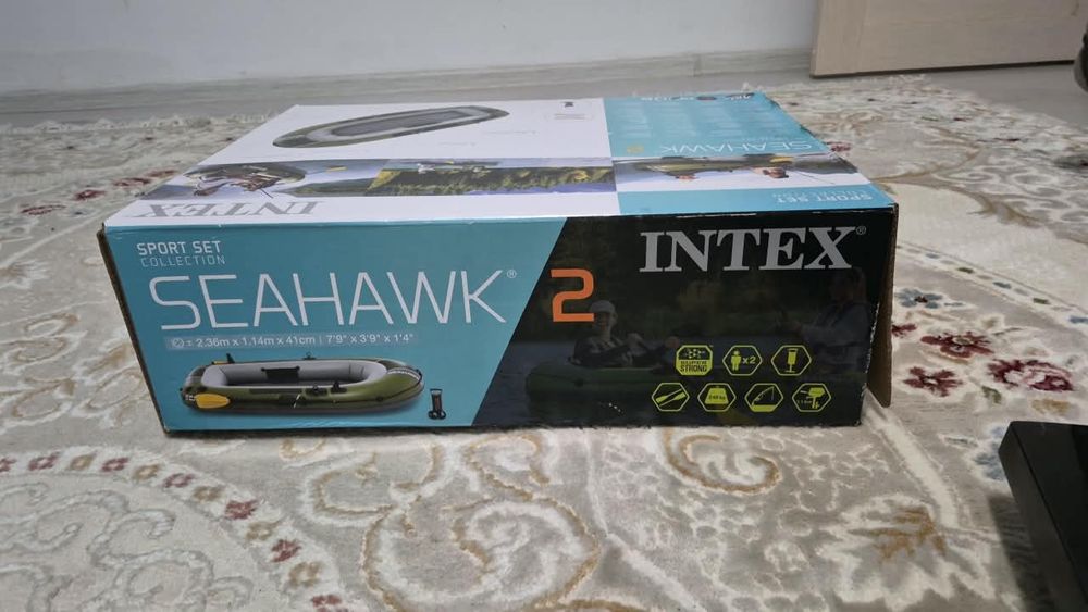 Срочно Надувная лодка INTEX Seahawk2