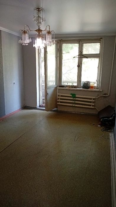 Продам 1ком.кв.в 7мкр дом 50