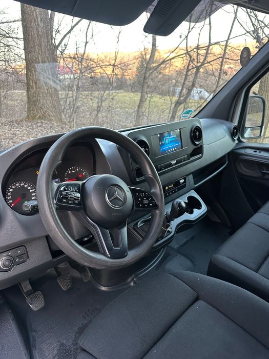 Mercedes-Benz Sprinter 907 319 v6 7T ansamblu