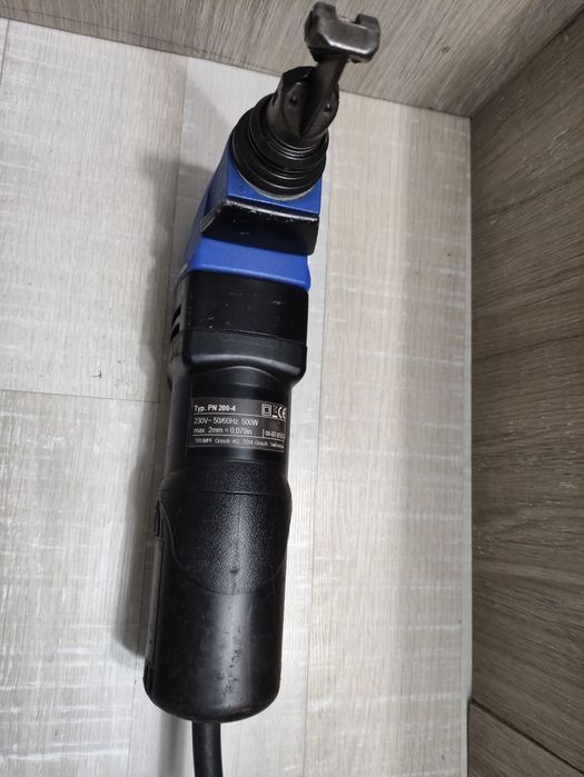 Foarfeca profesionala pentru taiere tablă ondulată Trumpf PN 200-4