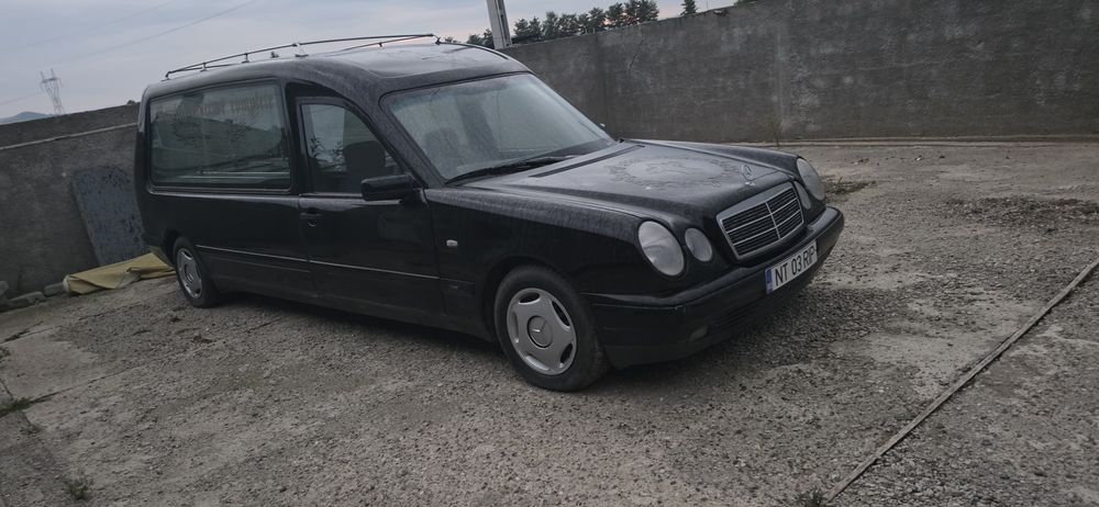 Mercedes-Benz E-Class 1998 benzină, 1.617 € — imagine 2