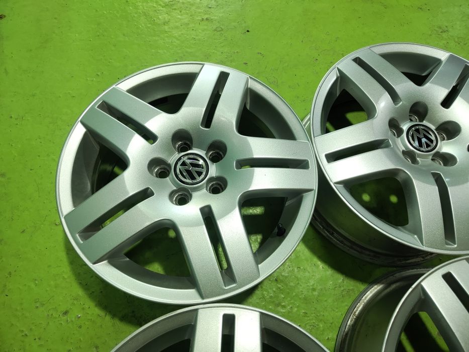 15 5x100 Vw Polo Skoda Fabia Seat лети джанти 5х100 шкода