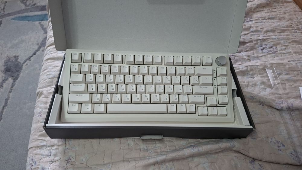 Клавеатура 75 процентов