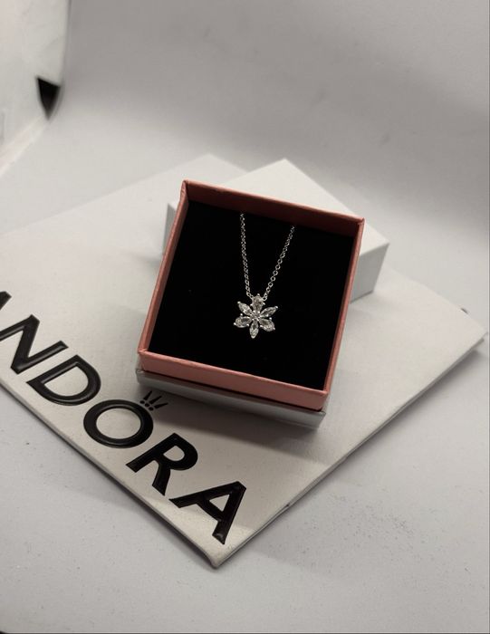 Колие Пандора Pandora