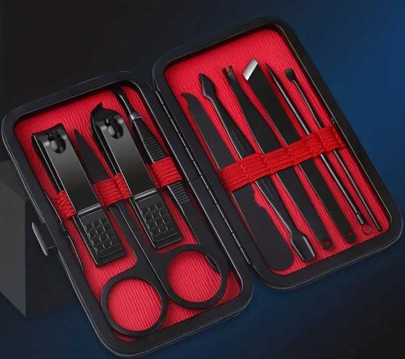 Комплект от неръждаема стомана за маникюр и педикюр