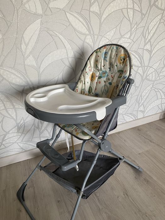 Отдам даром стульчик для кормления
