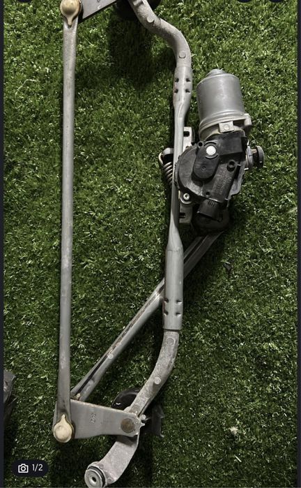 Моторчик/механизм омывателя лобового стекла Тойота Хайландер 2014/2019