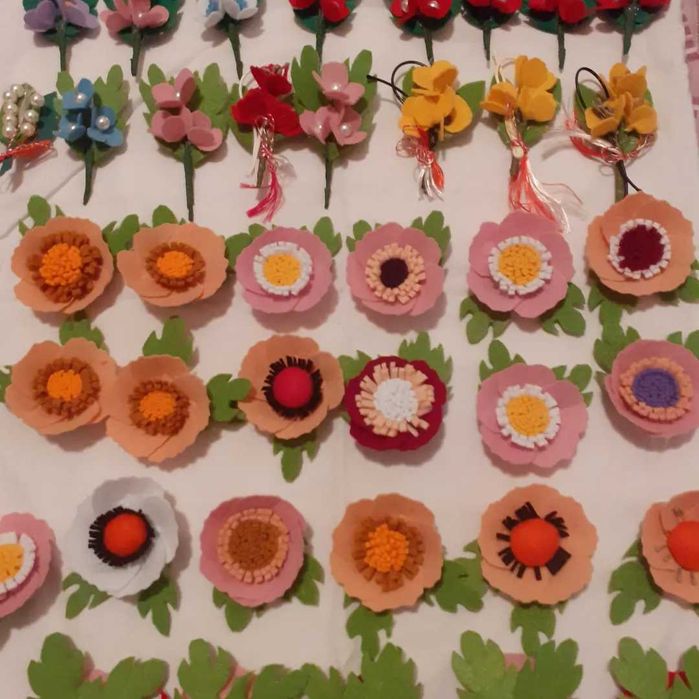 Mărțișoare tip broșă facute din fetru. Realizate manual.