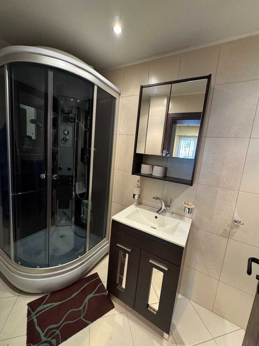 Офис Под наем Топ център