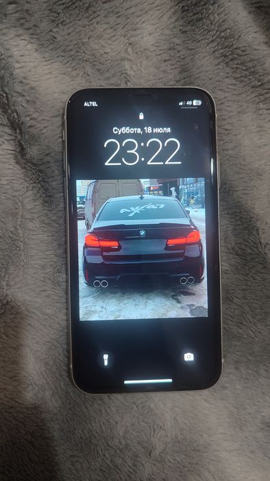 Продам iPhone 11