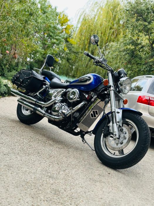Suzuki marauder vz 800 cruiser / chooper