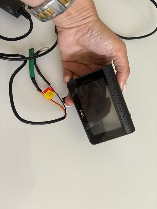 Продам видеорегистратор Xiaomi 70mai A810.