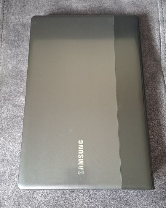 Samsung Core i3 700/4гб
