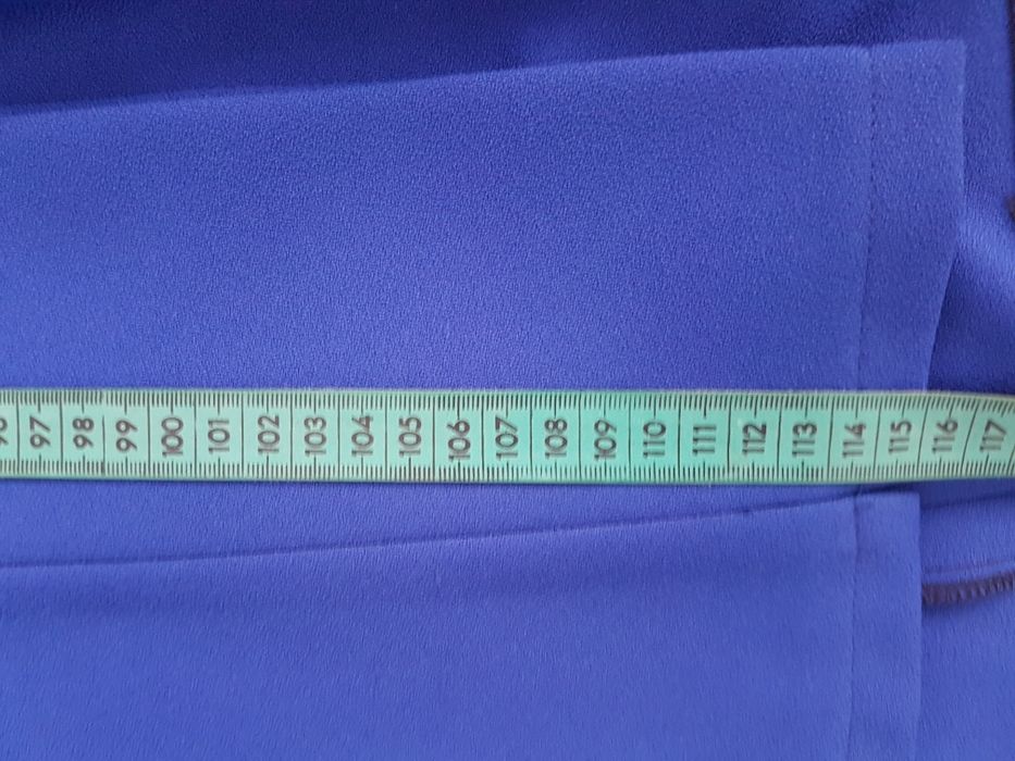 Дамски костюм поръчков