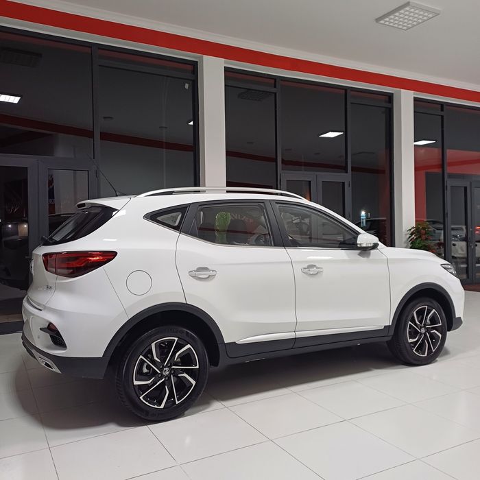 MG ZS компактный кроссовер