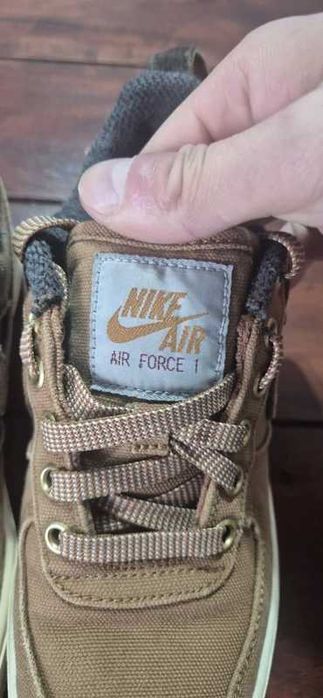 Nike Air Force 1 Low x Carhartt WIP - Mărimea 35.5 - Ediție Limitată