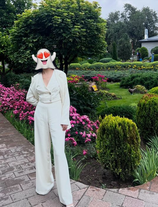 Продам турецкий костюм тройку бренд Sateen