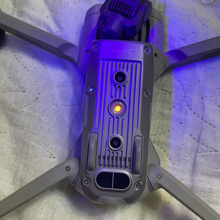 Дрон DJI Mavic Air 2