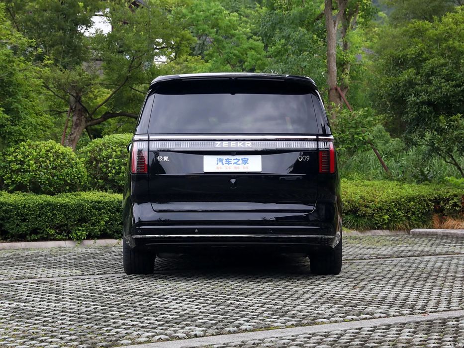 Zeekr X 2025 — 5