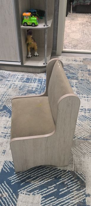 Детский стульчик