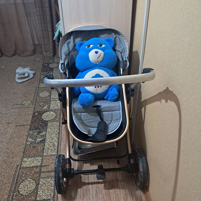 Коляска детская .