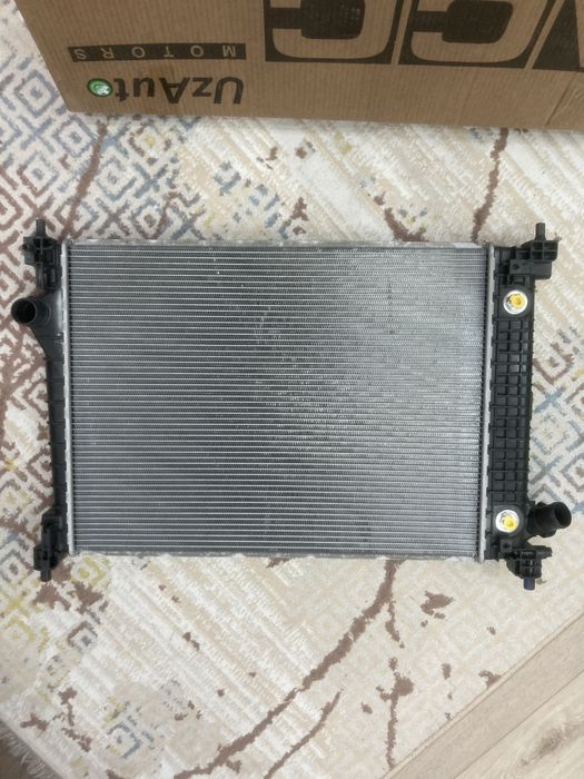 радиатор на Chevrolet Cobalt