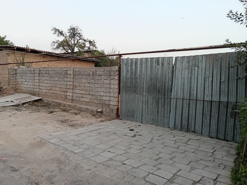 Продам участок 3 сотки.