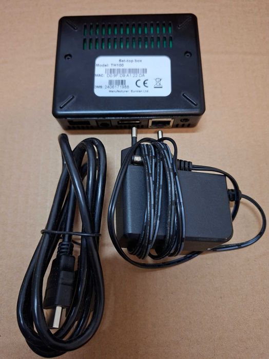 IPTV приемник MAG TH100 (2 бр.) – Перфектно състояние