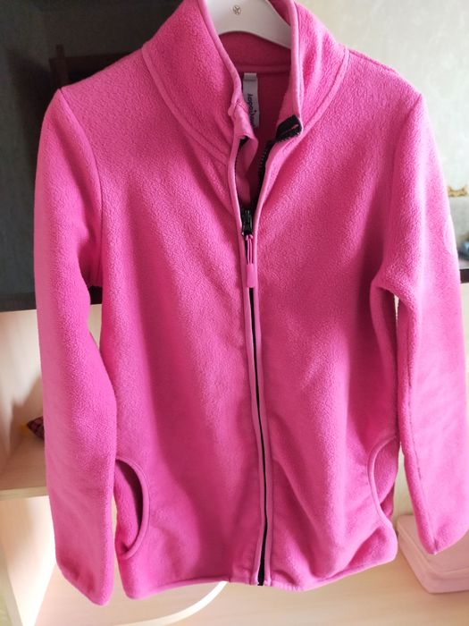 Кофты на девочку .