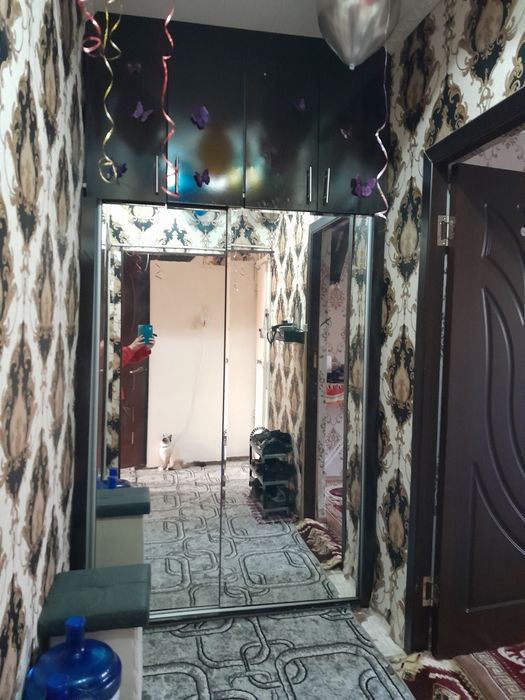 2х комнатная квартира в городе Навои . 9 микрорайон