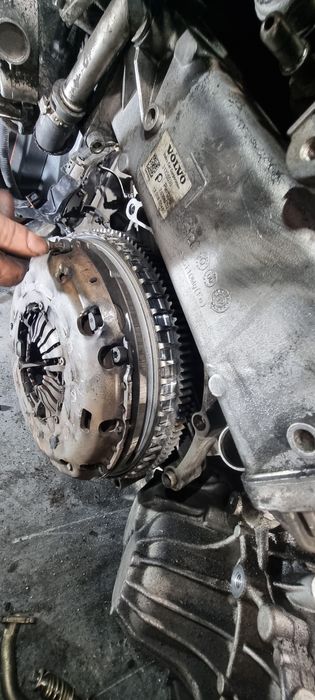 Mecanic auto cu experienta Service.Diagnoza. Reparati.Aer Conditonat.