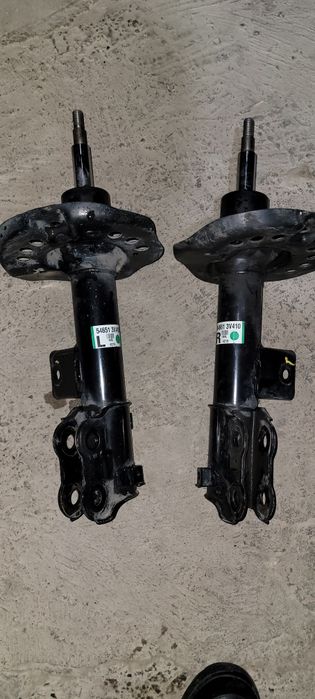 Амортизаторы от Hyundai Grandeur -  Azera в отличном состояние