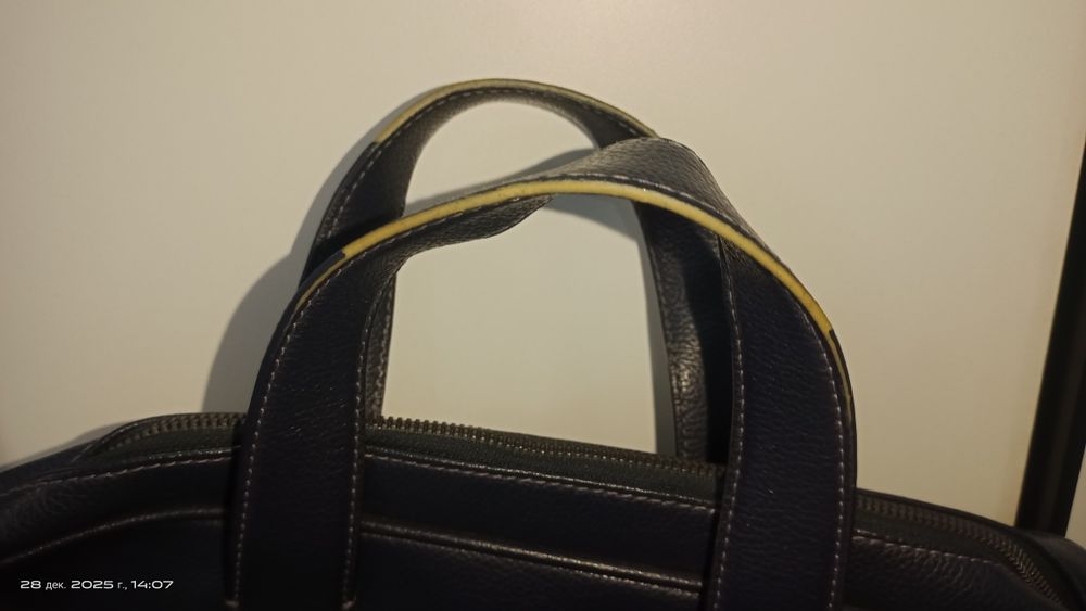 Продам сумку для ноутбука