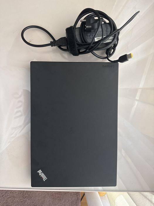 Laptop Thinkpad Intel I7 , NVIDIA Geforce 940MX , 16 Gb Ram 2400MHz