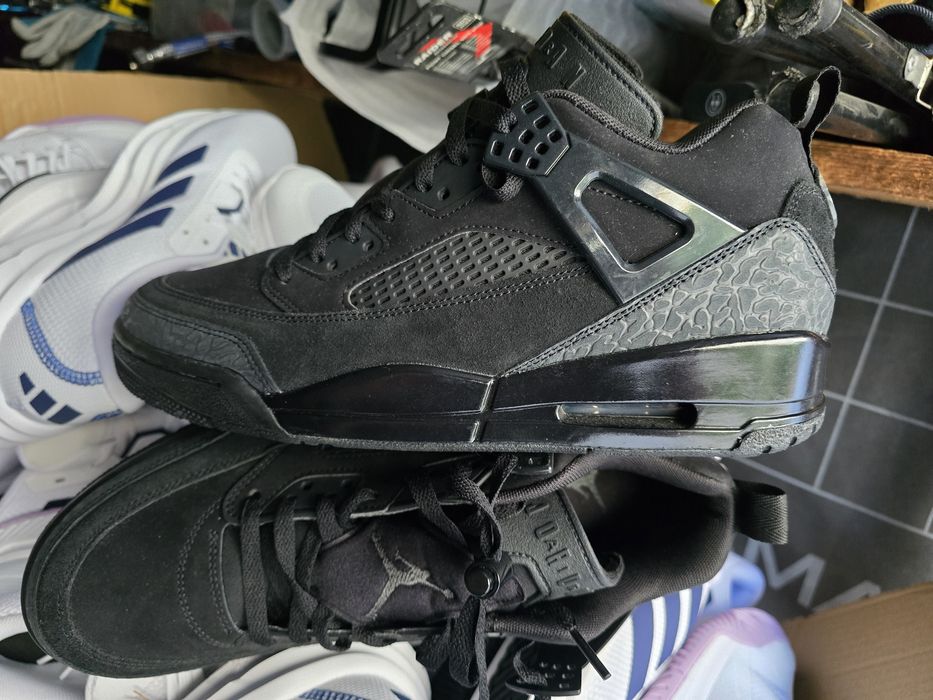 Adidași JORDAN SPIZIKE / ORIGINAL, mărimea  45 / 29cm / nou / preț fix