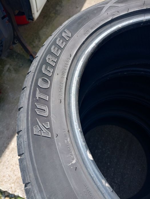Vând set 4 anvelope vara 225 55 R 19 / dot 2022